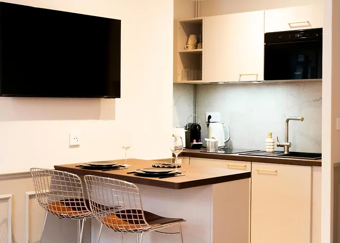 Suite Privee Tout Confort Renovee, Esprit Hotel 4 Etoiles 凯恩